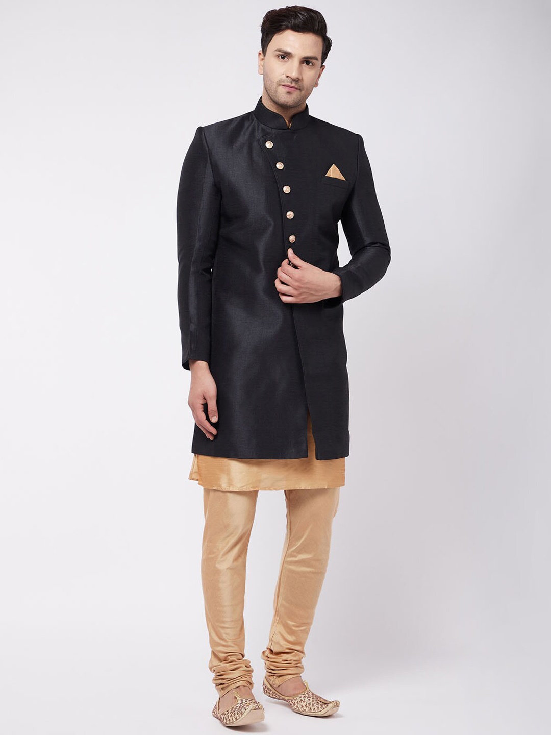 

Vastramay Men Black & Rose Gold-Toned Angrakha Patterned Slim-Fit Sherwani Set