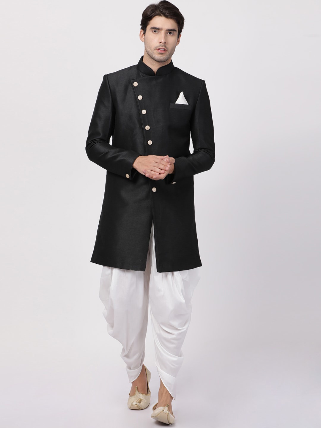 

VASTRAMAY Men Black Self-Design Sherwani Set