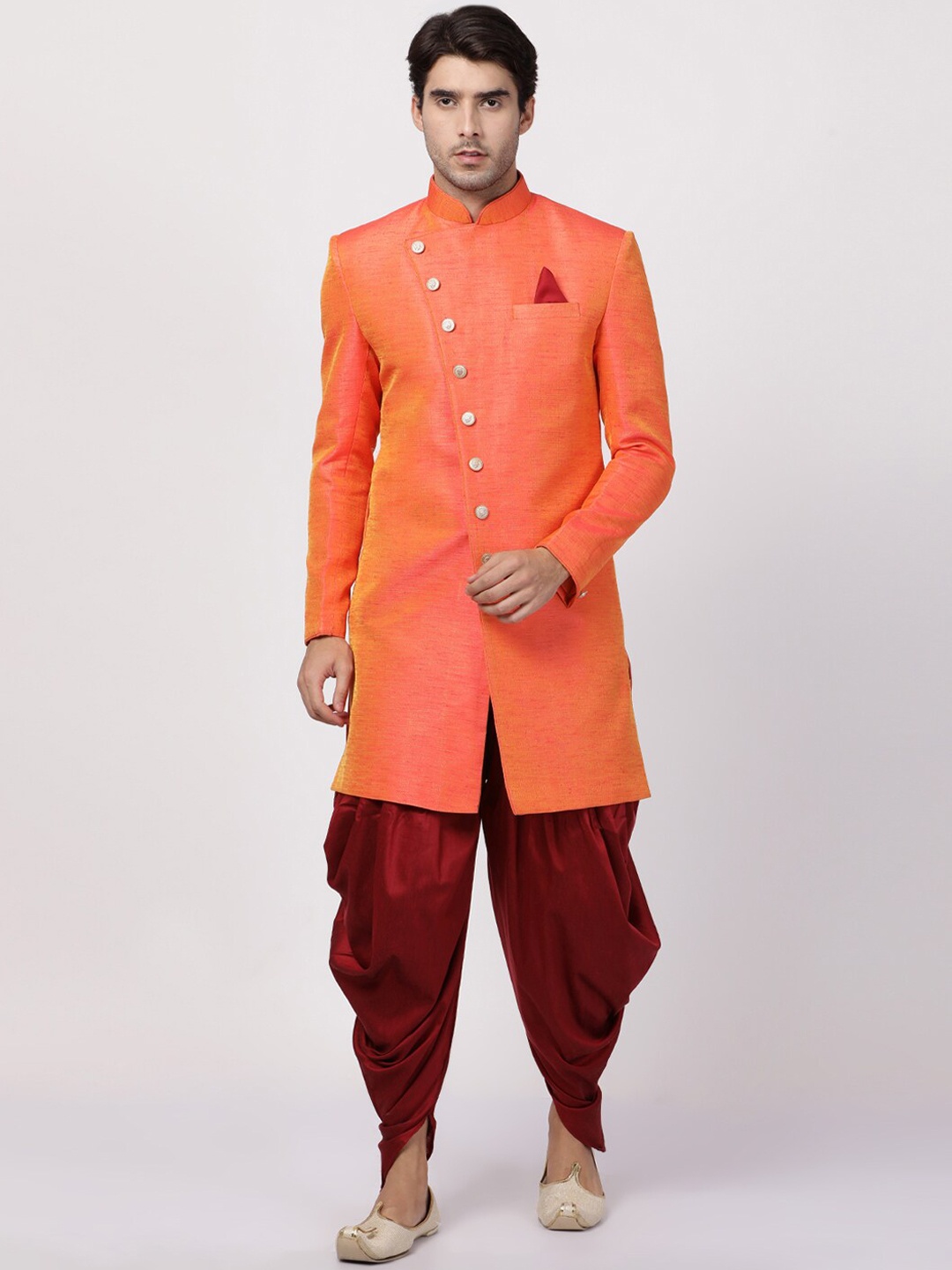 

VASTRAMAY Men Orange & Maroon Self-Design Sherwani Set