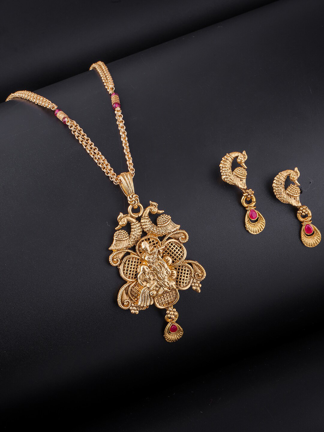 

Brandsoon Gold-Plated Pink Stones Studded Jewellery Set