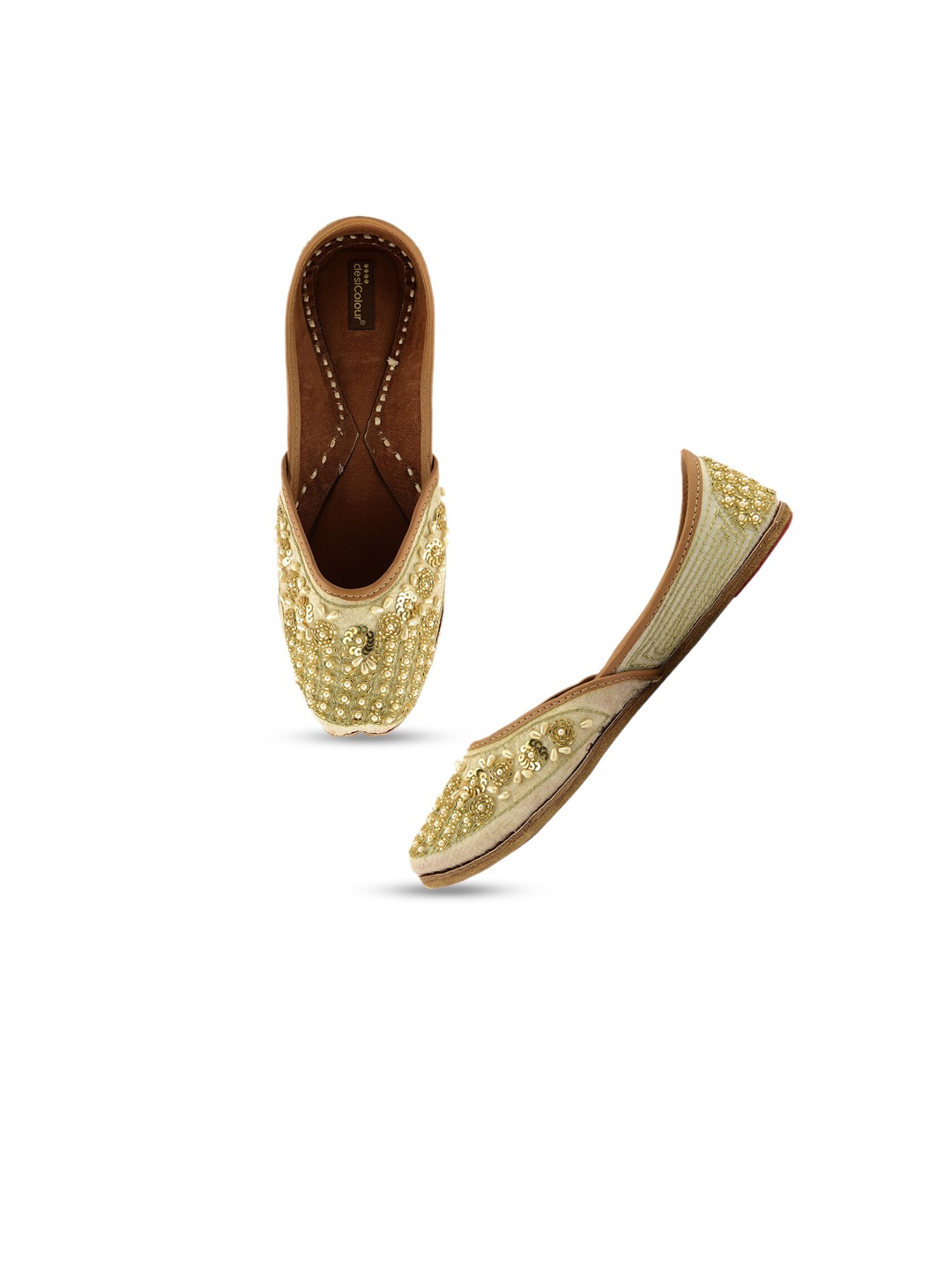 

DESI COLOUR Women Off White Ethnic Mojaris Flats