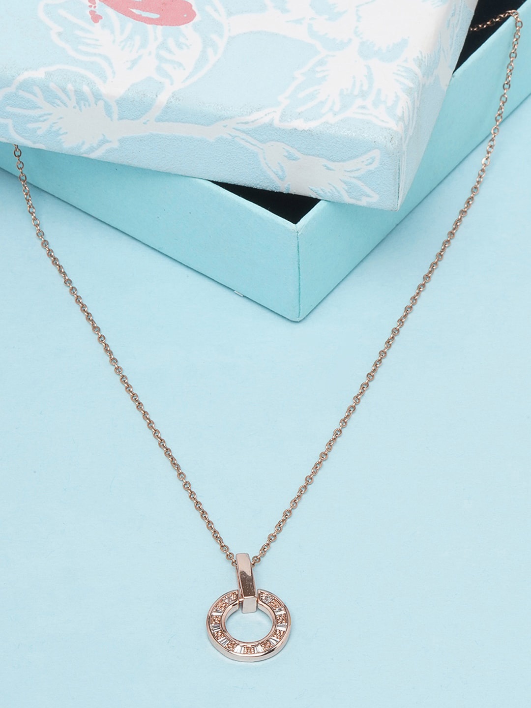 

DressBerry Rose Gold Brass Statement Necklace