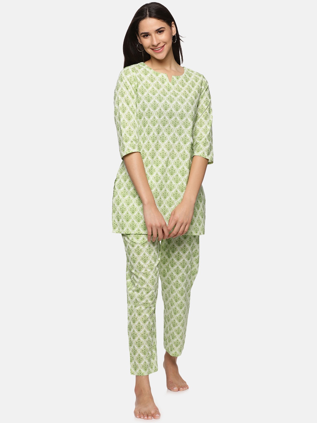 

Palakh Women Green & White Printed Night suit