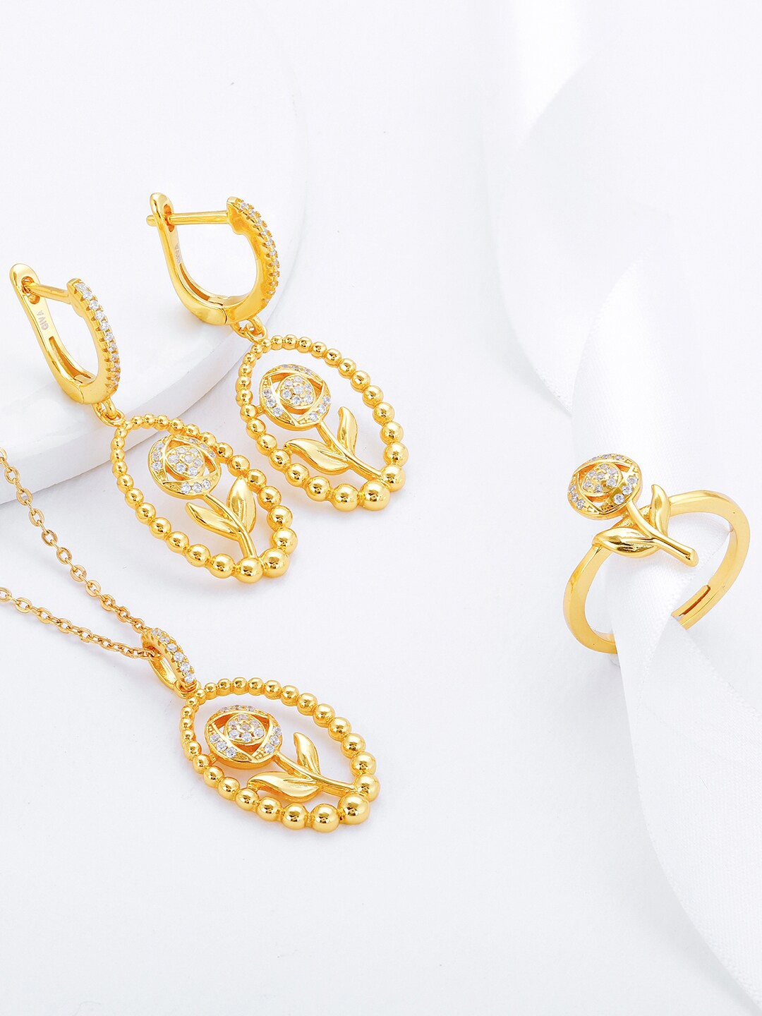 

GIVA Gold-Plated White CZ Studded 925 Sterling Silver Rosy Romance Jewellery Set