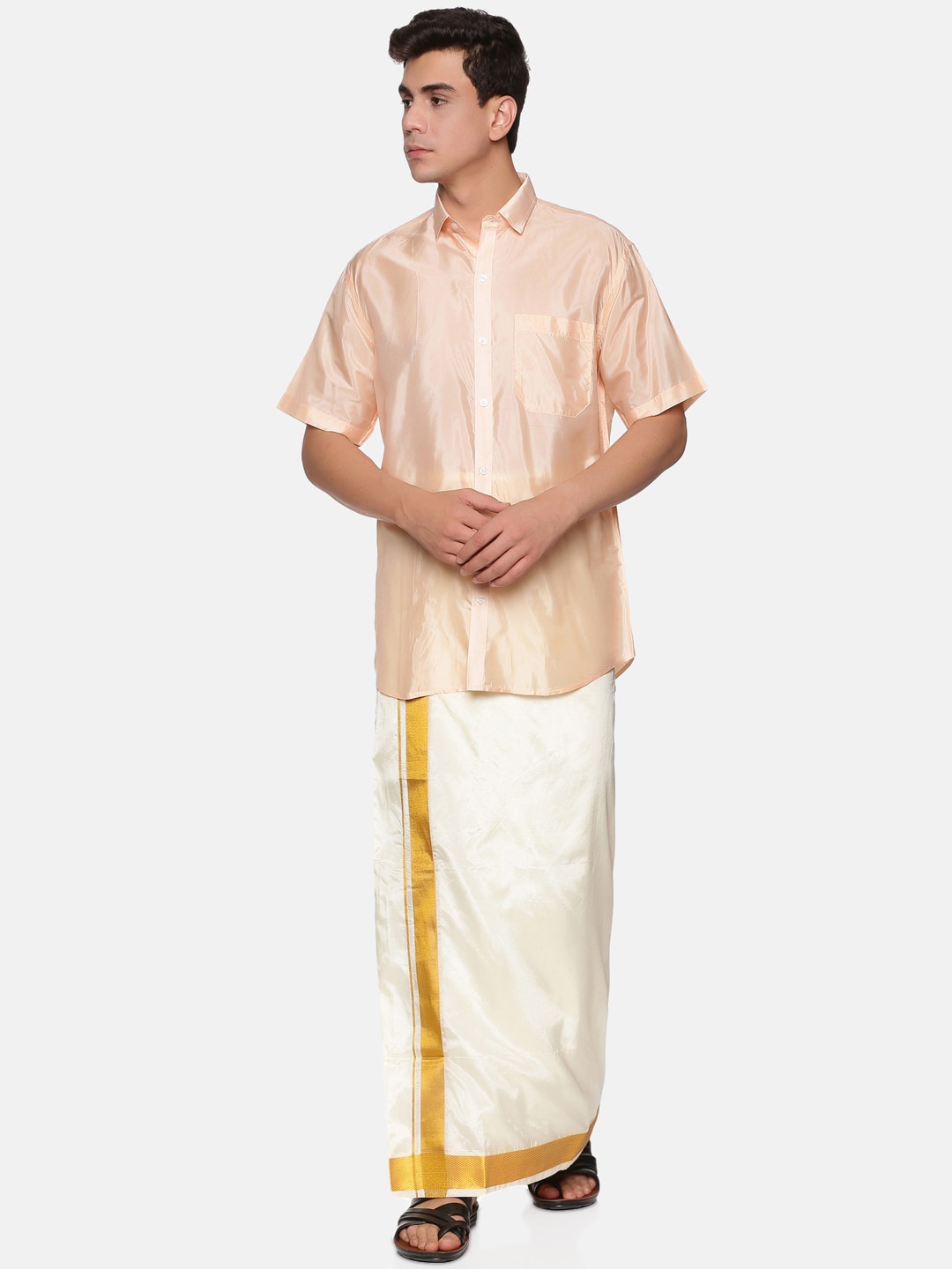 

Sethukrishna Men Peach-Coloured & White Shirt & Veshti