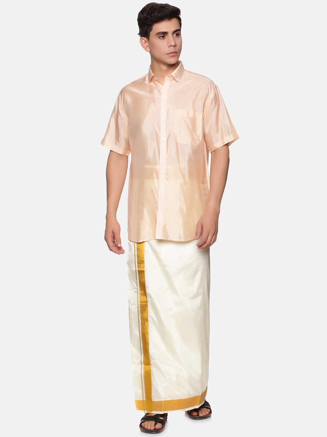 

Sethukrishna Men Peach-Coloured & White Shirt