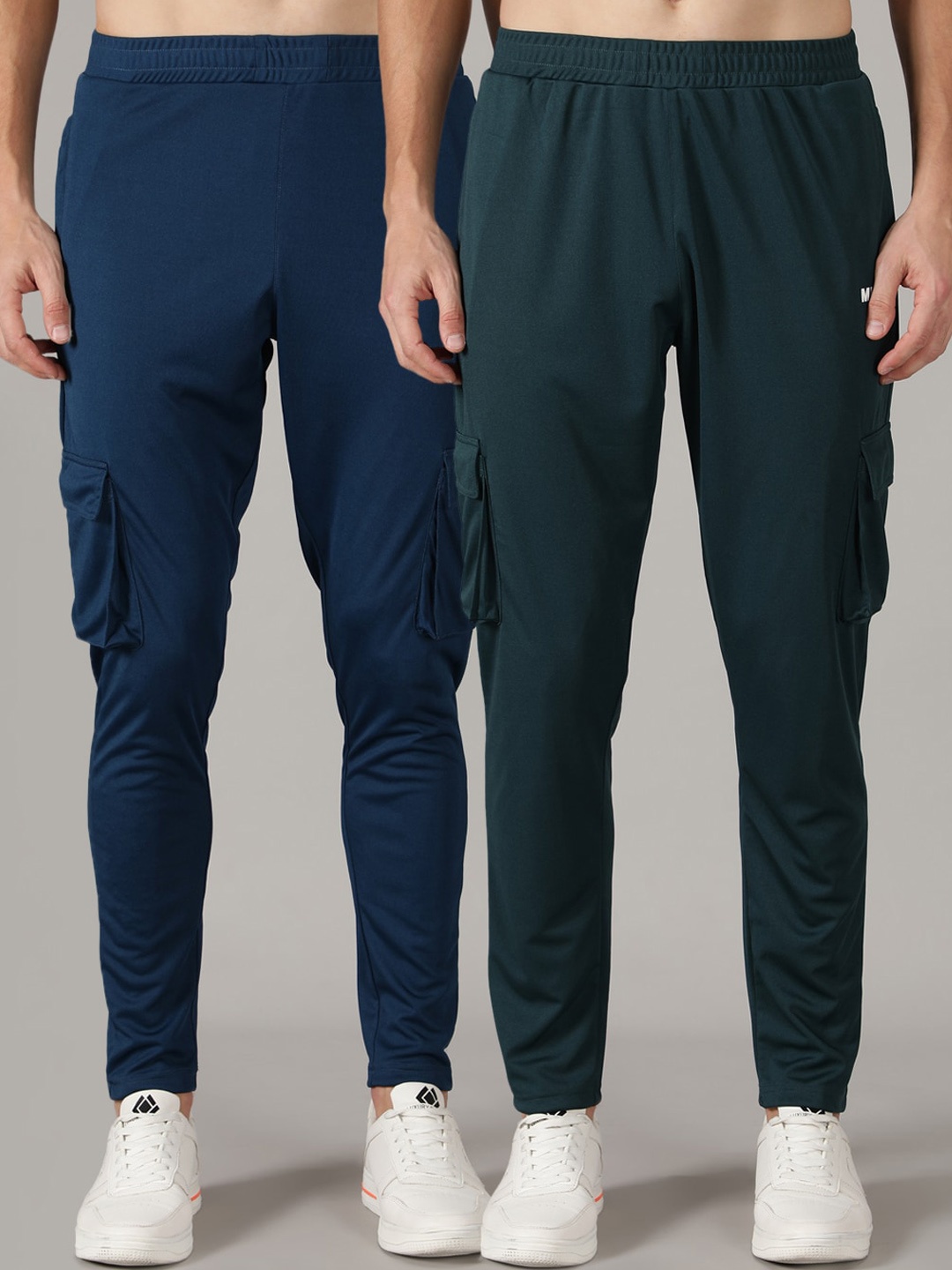 

MKKO Men Green & Navy Blue Pack Of 2 Cargo Training & Gym Track Pants