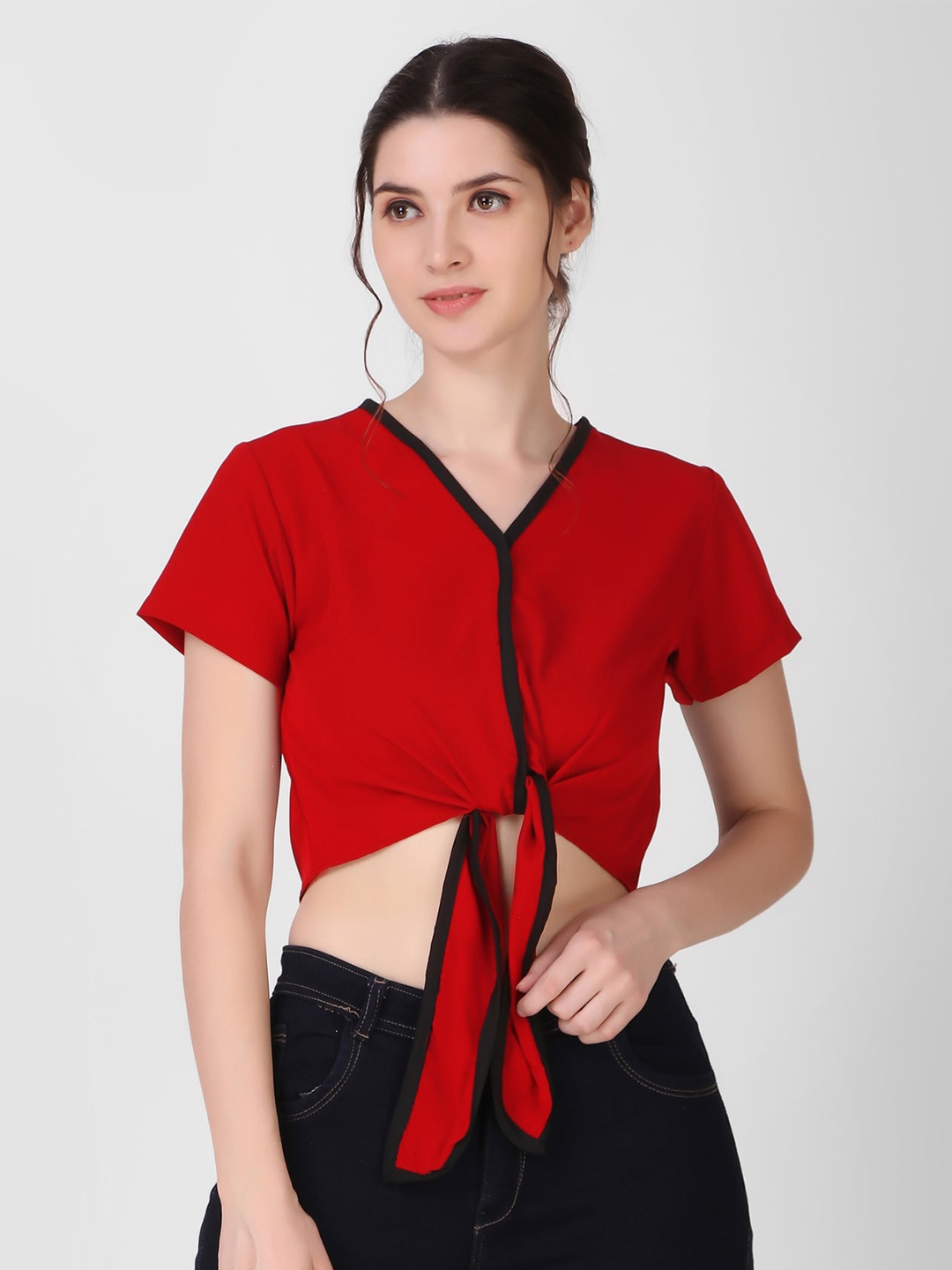 

Womenster Red Crepe Tie-Up Crop Top