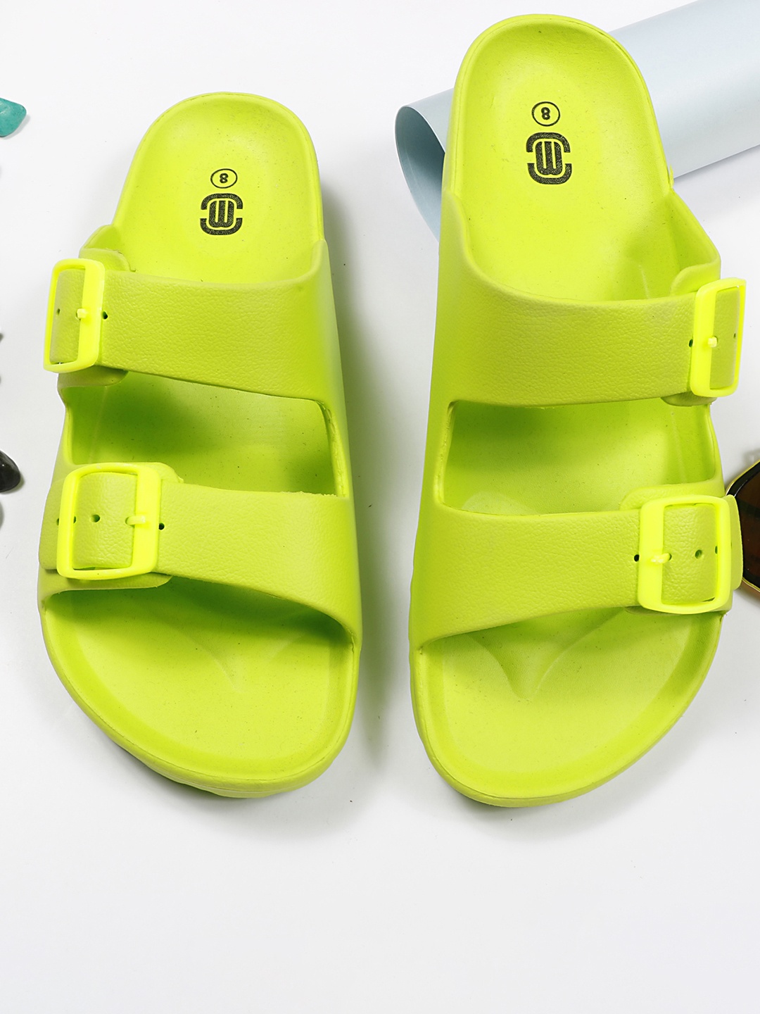 

MOZAFIA Men Fluorescent Green Rubber Sliders