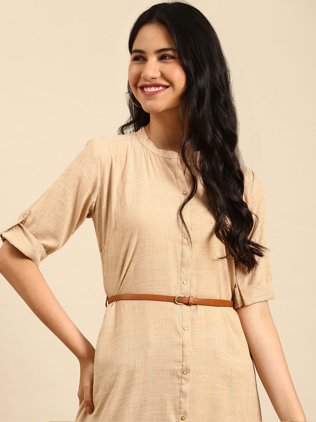 

SHOWOFF Thread Work Belted Detail Kurta, Beige