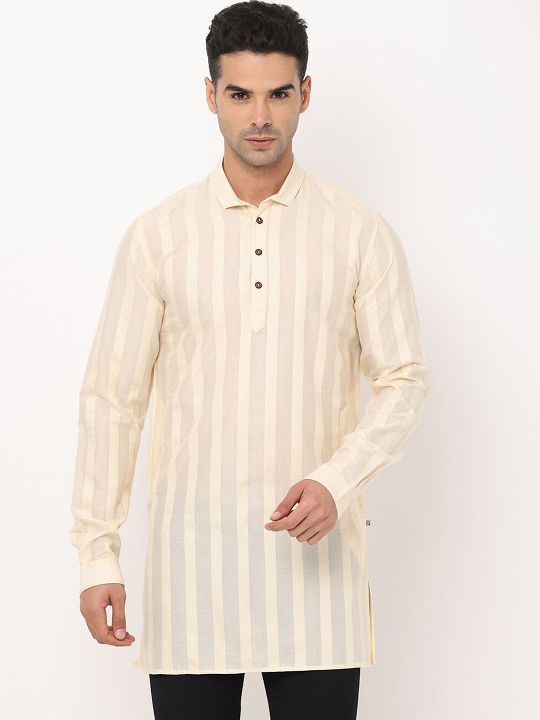 

NIRVAAN Men Cream-Coloured Pure Cotton Kurta