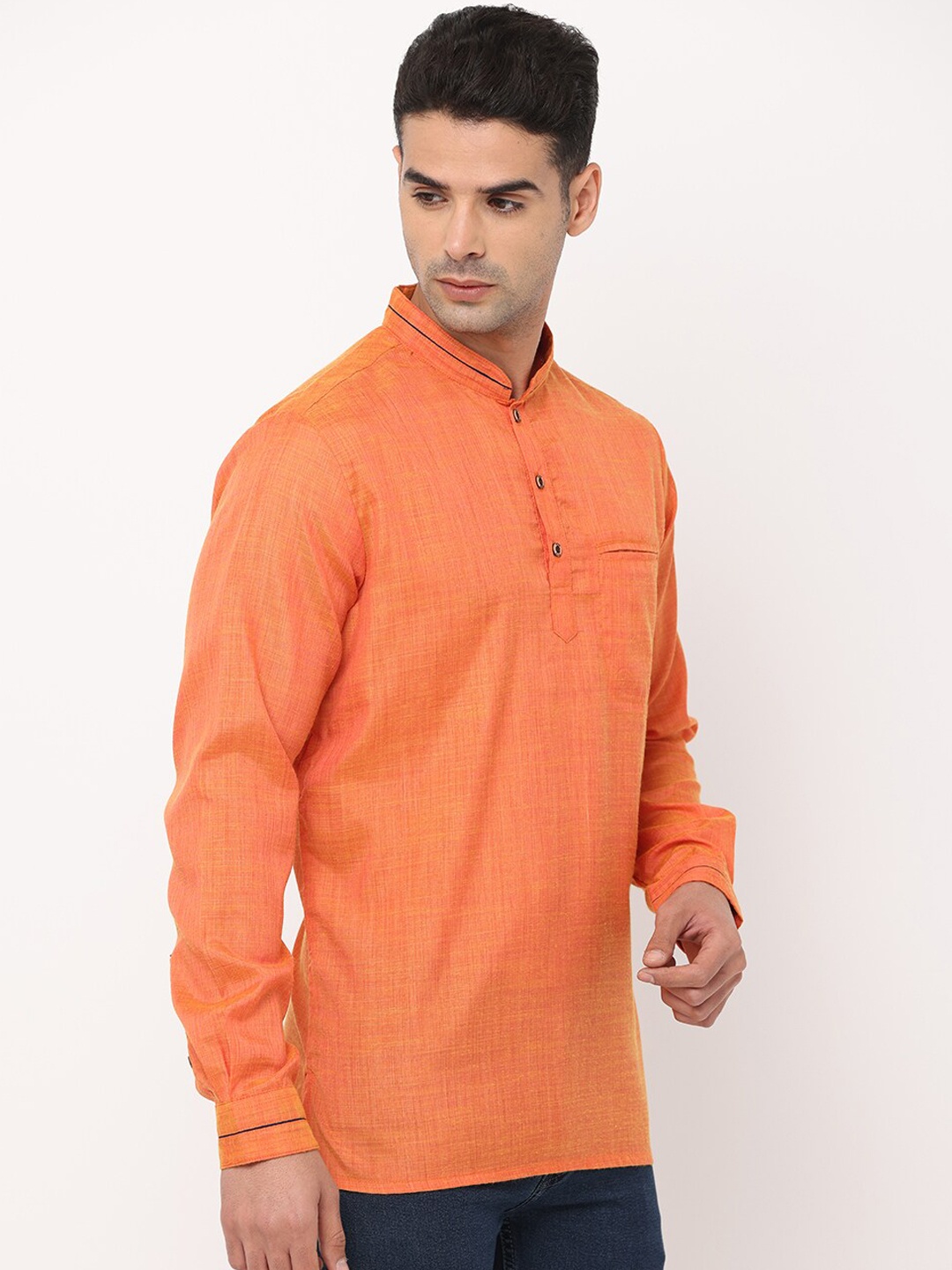 

NIRVAAN Men Orange Straight Kurta