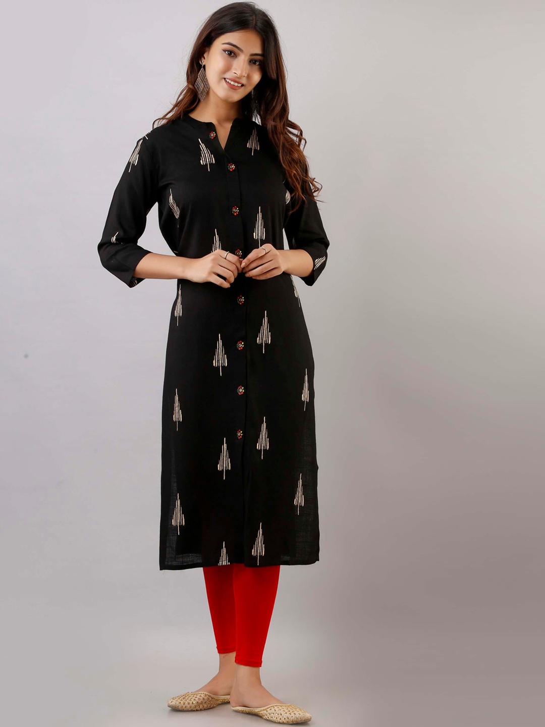 

KALINI Women Black Quirky Printed Kurta