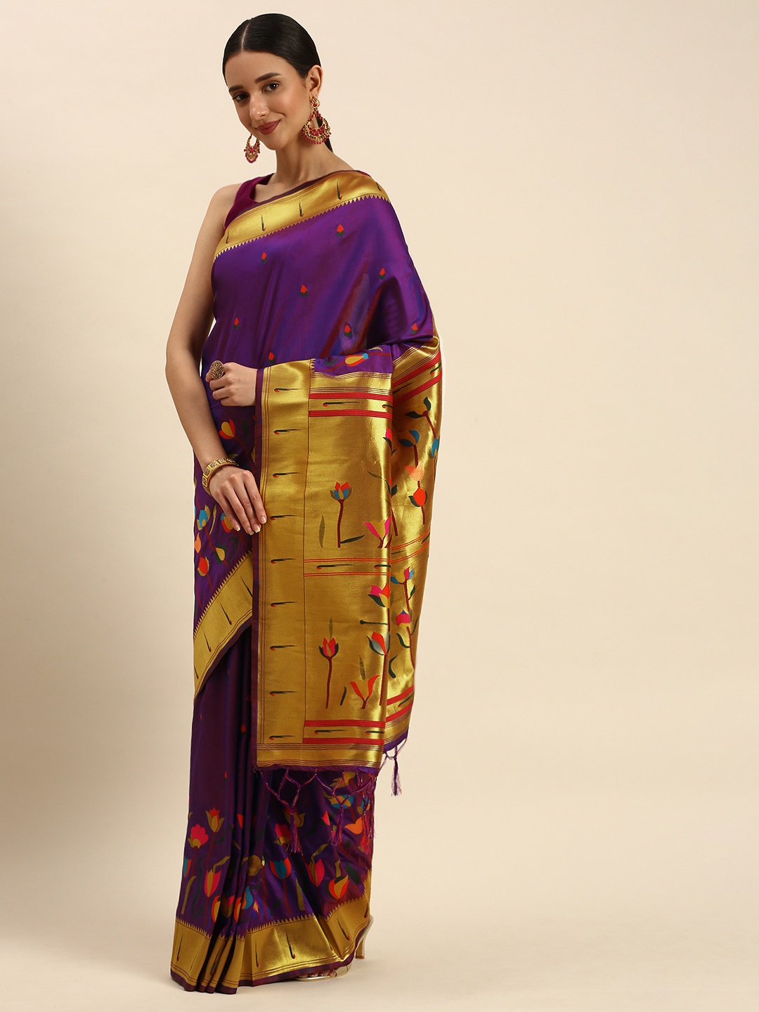 

Royal Rajgharana Saree Floral Zari Art Silk Paithani Saree, Purple