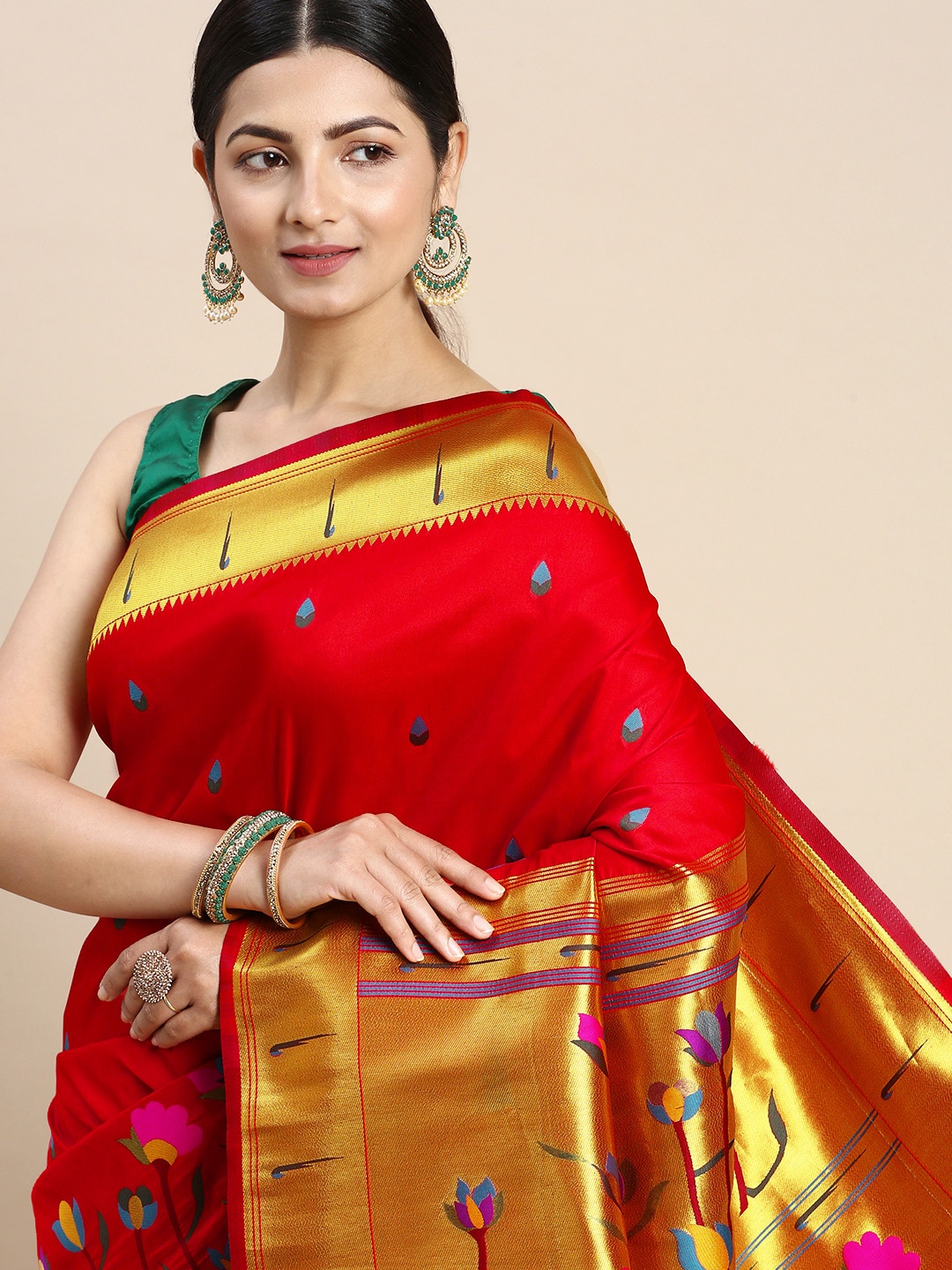 

Royal Rajgharana Saree Floral Zari Art Silk Paithani Saree, Red