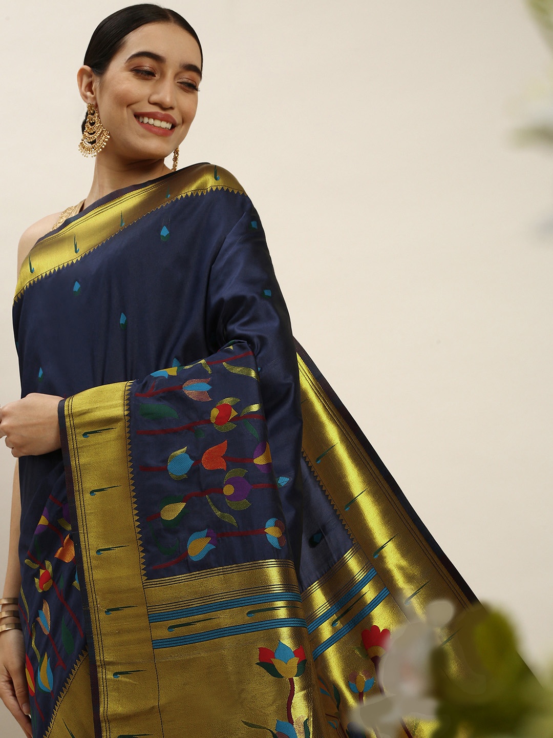

Royal Rajgharana Saree Floral Zari Art Silk Paithani Saree, Navy blue