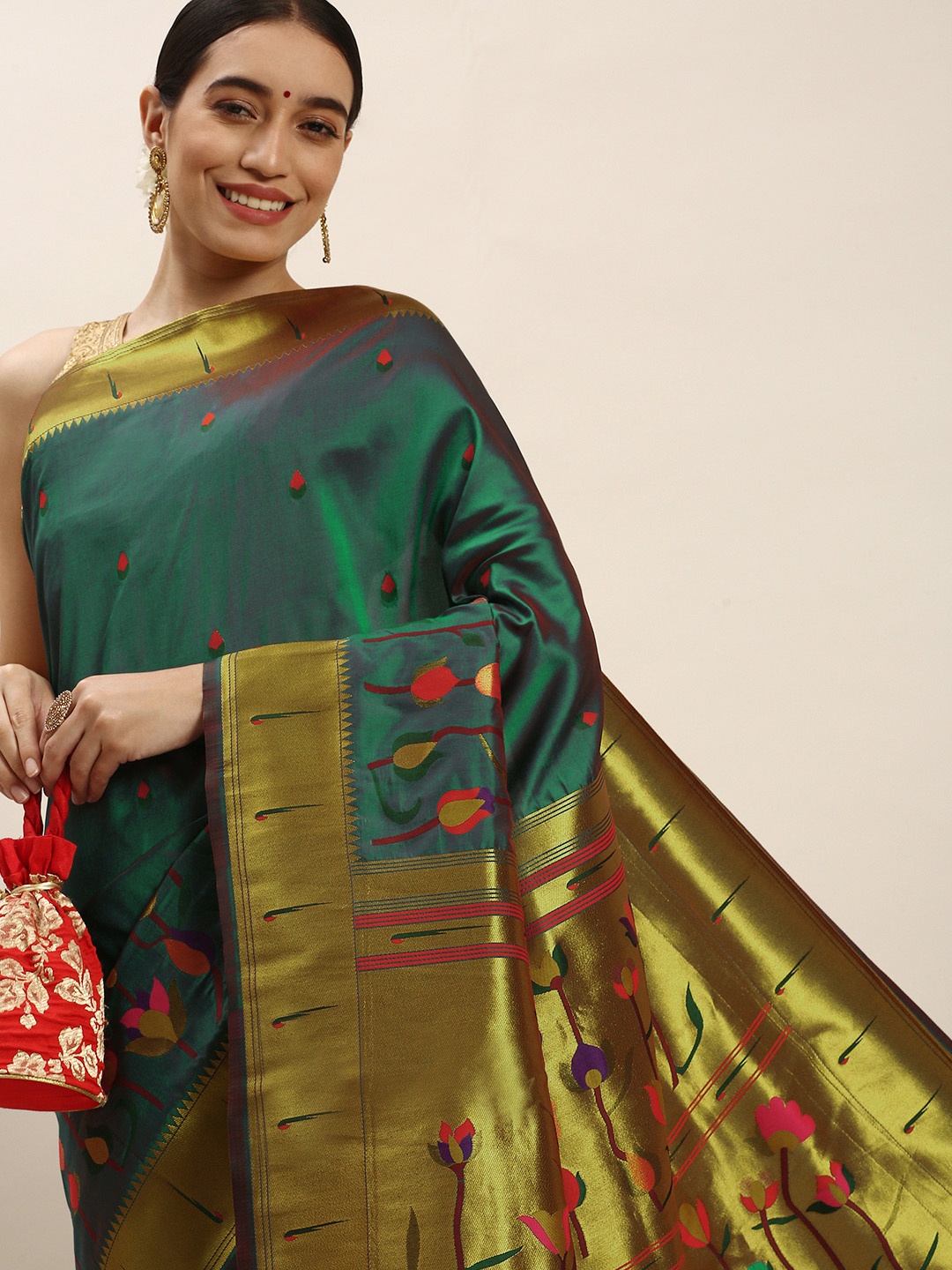 

Royal Rajgharana Saree Floral Zari Art Silk Paithani Saree, Teal