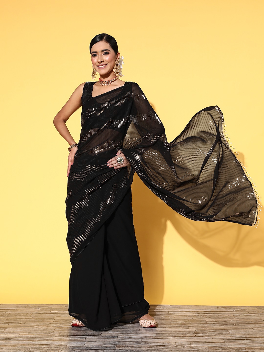 

Satrani Striped Sequinned Embellished Saree, Black