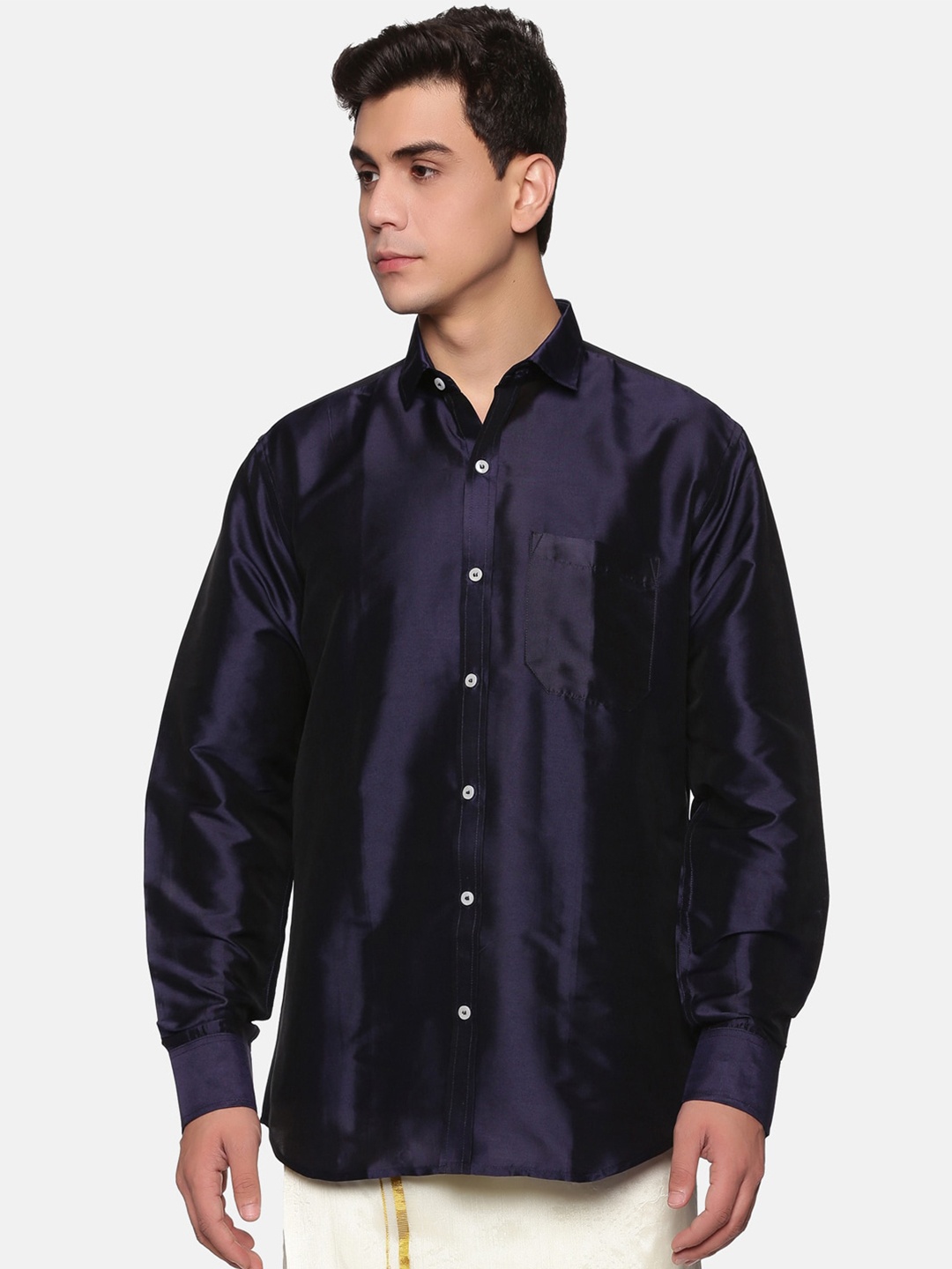 

Sethukrishna Men Navy Blue Standard Casual Shirt