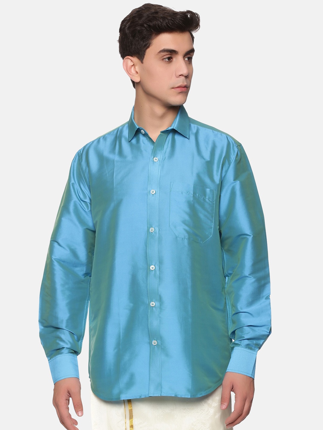 

Sethukrishna Men Blue Silk Standard Casual Shirt