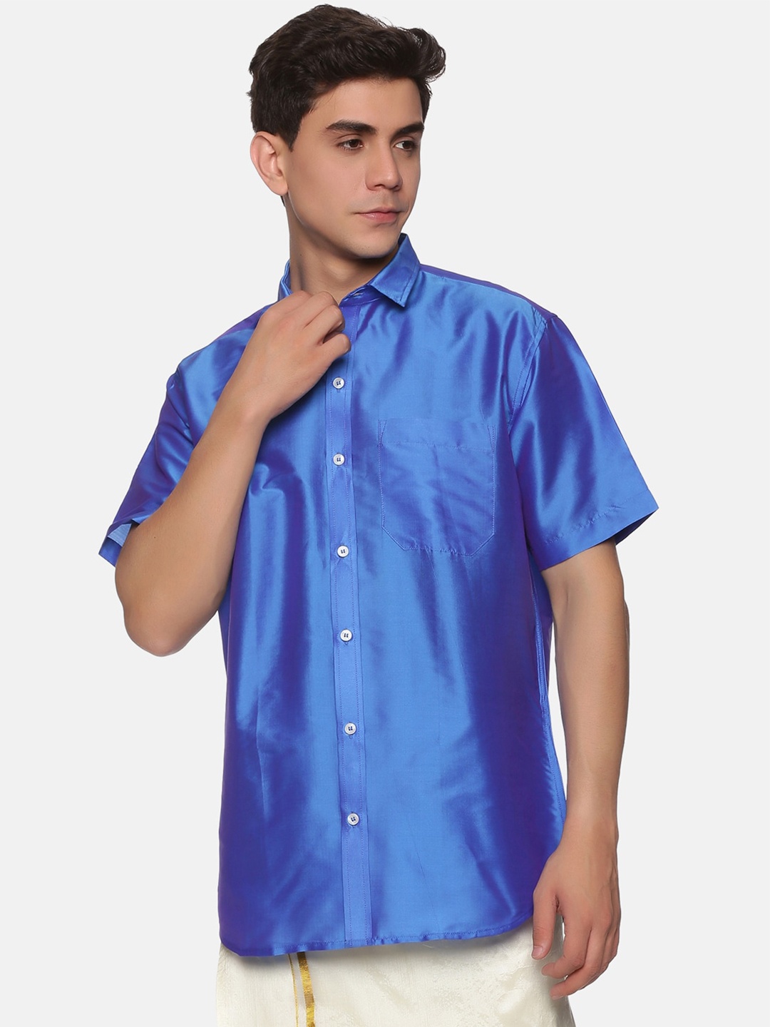 

Sethukrishna Men Blue Standard Casual Shirt