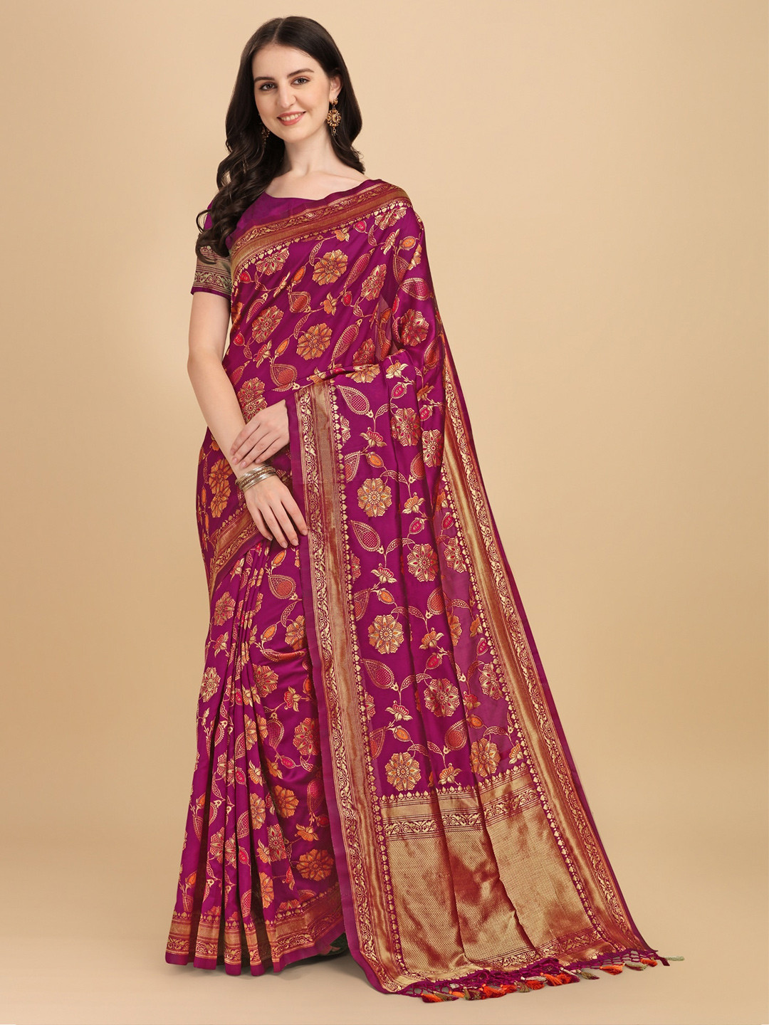 

TEREZA Magenta & Gold-Toned Floral Zari Silk Cotton Kanjeevaram Saree