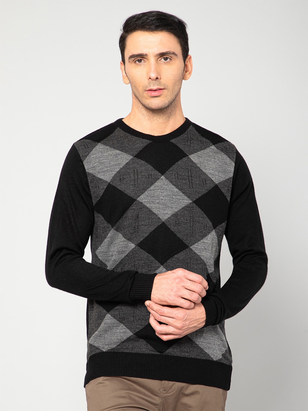 

Cantabil Men Black & Grey Acrylic Pullover