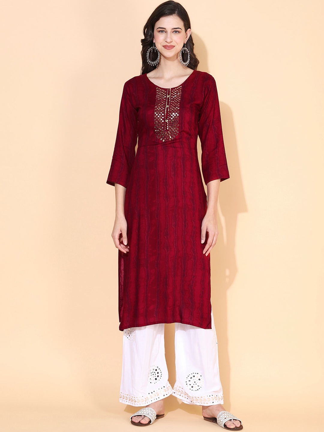 

FASHOR Embroidered Mirror Work Straight Kurta, Maroon