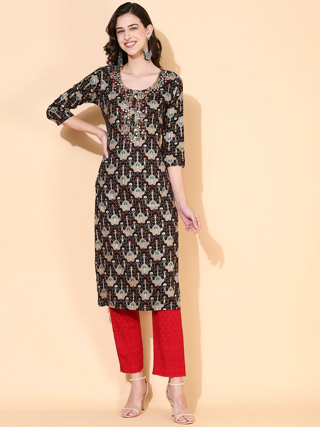 

FASHOR Embroidered Straight Ethnic Motifs Kurta, Black