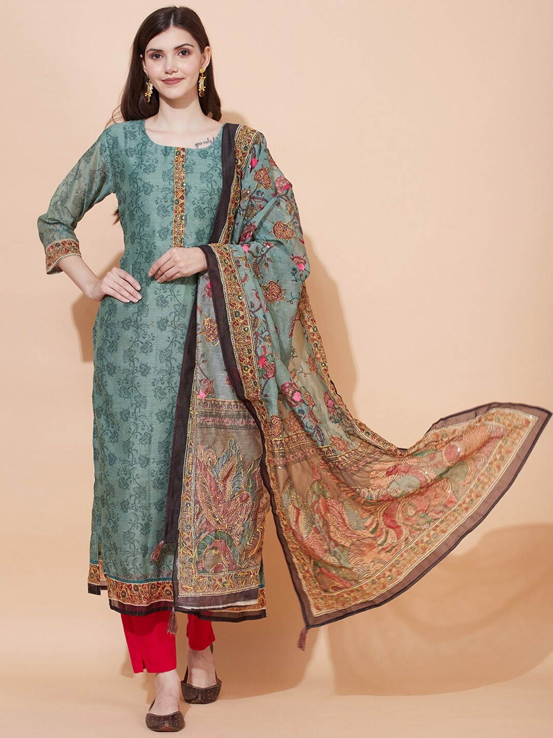 

FASHOR Women Sea Green & Pink Printed Straight Chanderi Silk Kurta With Dupatta