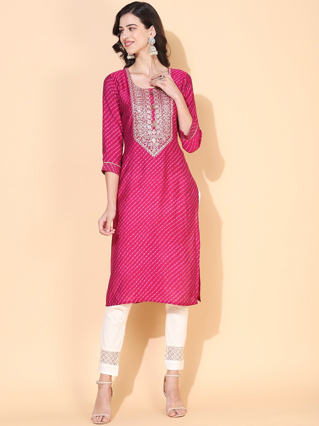 

FASHOR Floral Embroidered Chanderi Straight Cotton Kurta, Magenta