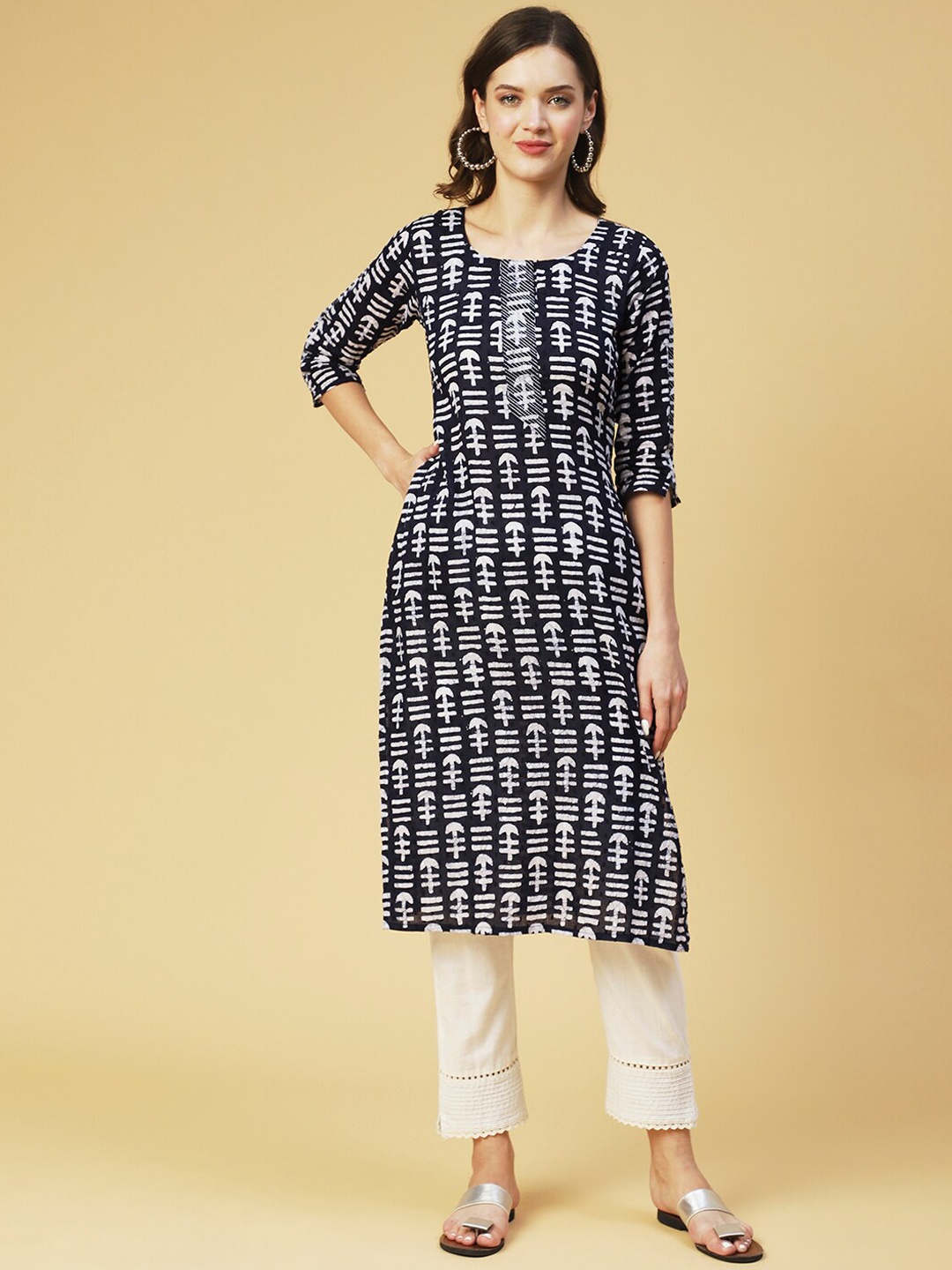 

FASHOR Women Navy Blue Geometric Printed Cotton Kurta