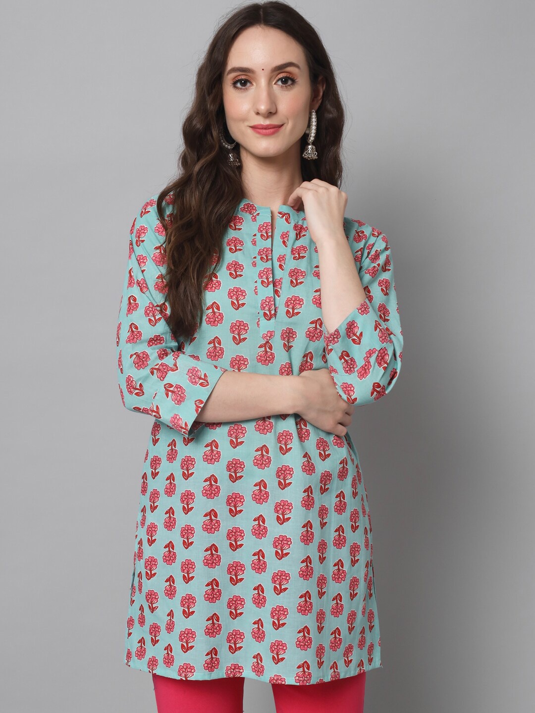 

Silai Bunai Sea Green Floral Printed Pure Cotton Kurti