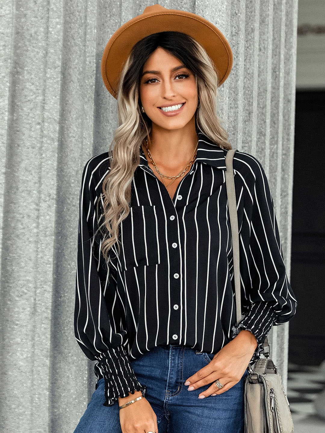 

StyleCast Black & White Striped Shirt Style Top