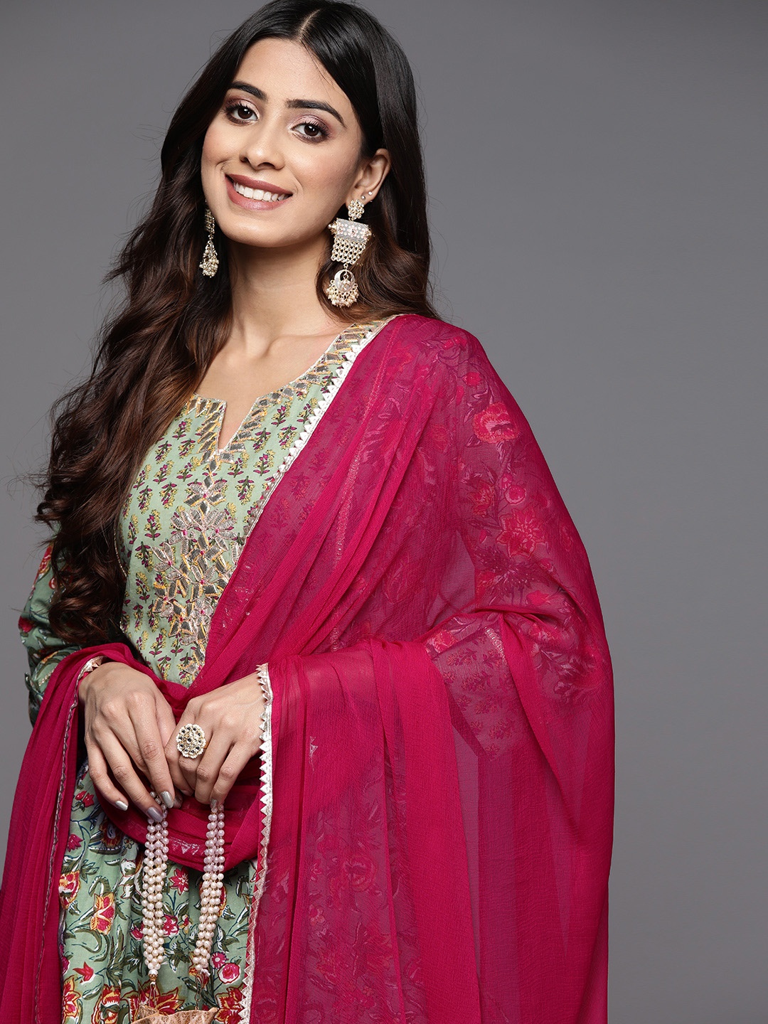 

Varanga Green & Pink Floral Print Pure Cotton Kurta with Trousers & With Dupatta