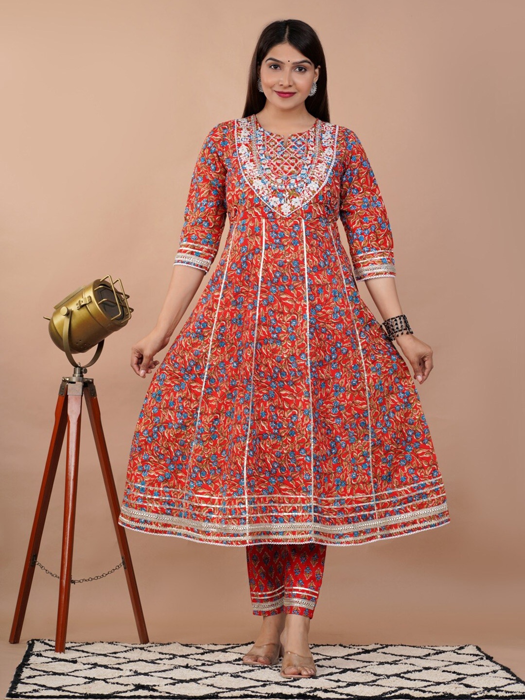 

UNISETS Red Floral Embroidered Panelled Mirror Work Kurta with Trousers & With Dupatta