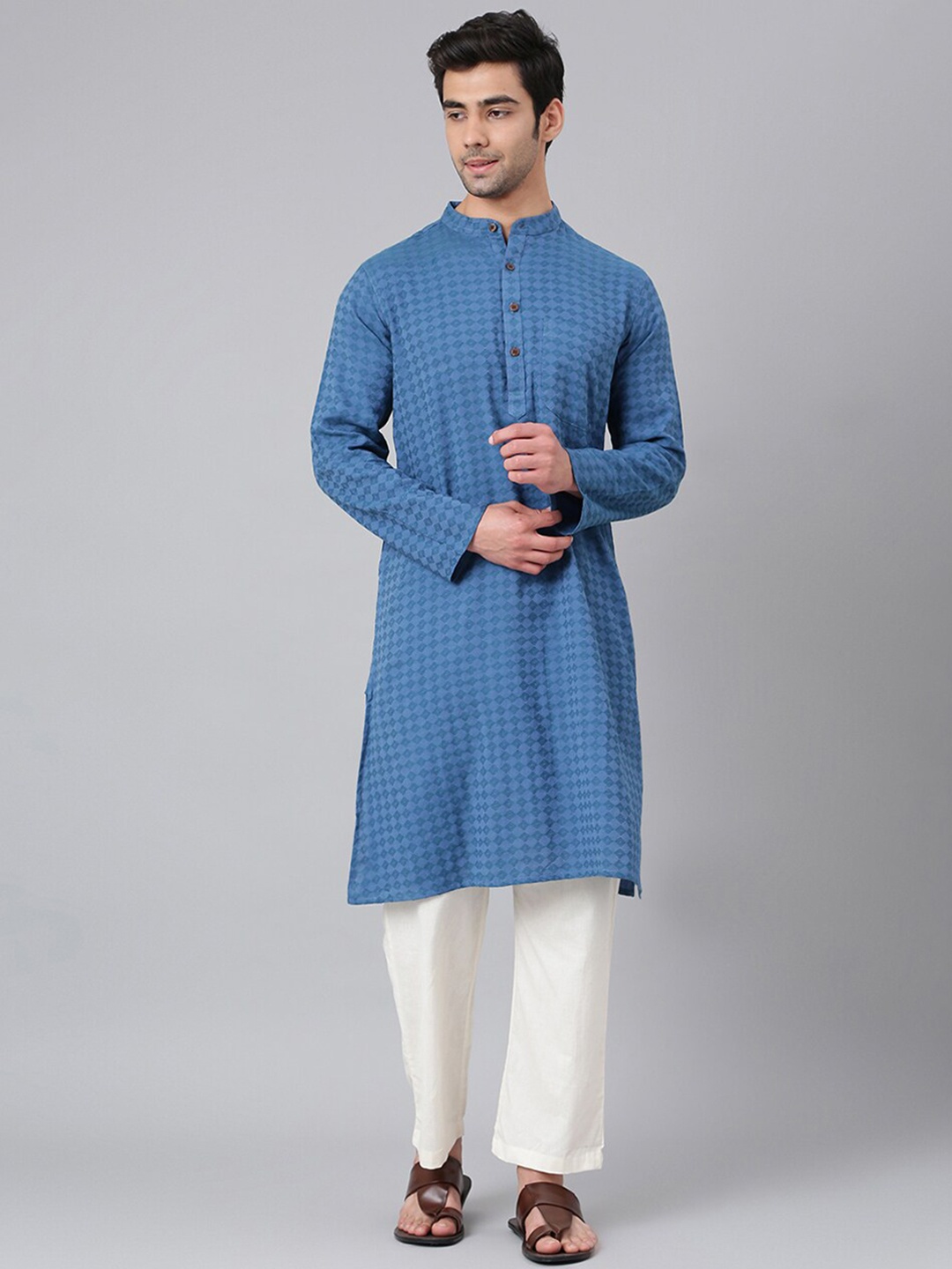 

Fabindia Geometric Embroidered Cotton Kurta, Blue