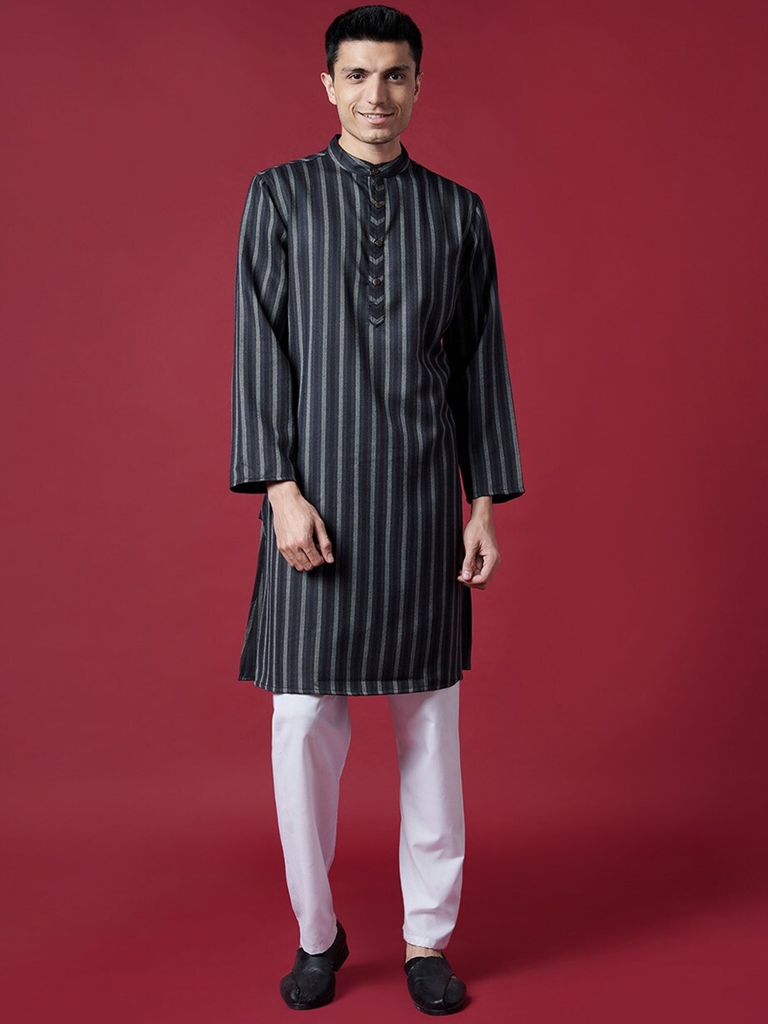 

Fabindia Men Black & Grey Striped Indie Prints Wool Kurta