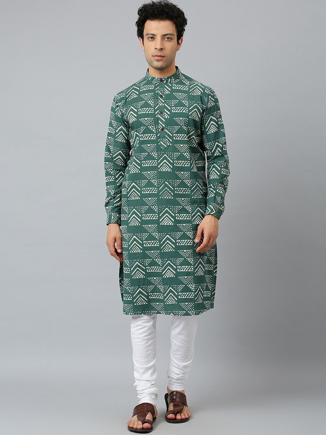 

Fabindia Men Green & White Geometric Printed Cotton Kurta