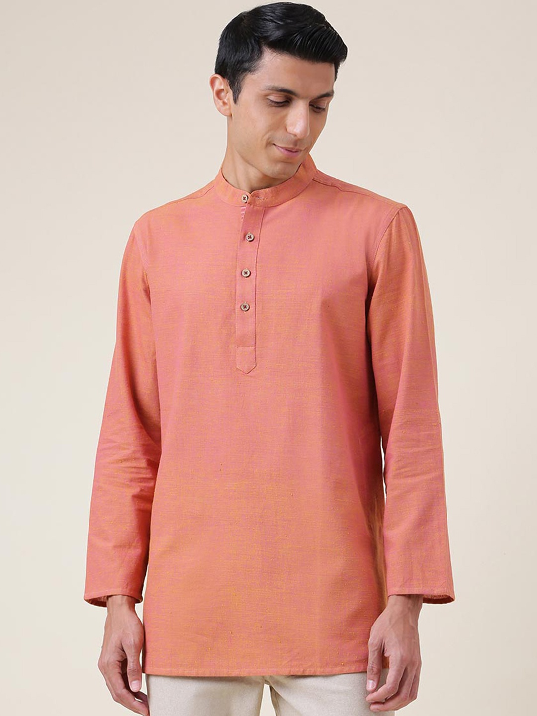 

Fabindia Men Coral Solid Mandarin Collar Cotton Short Kurta