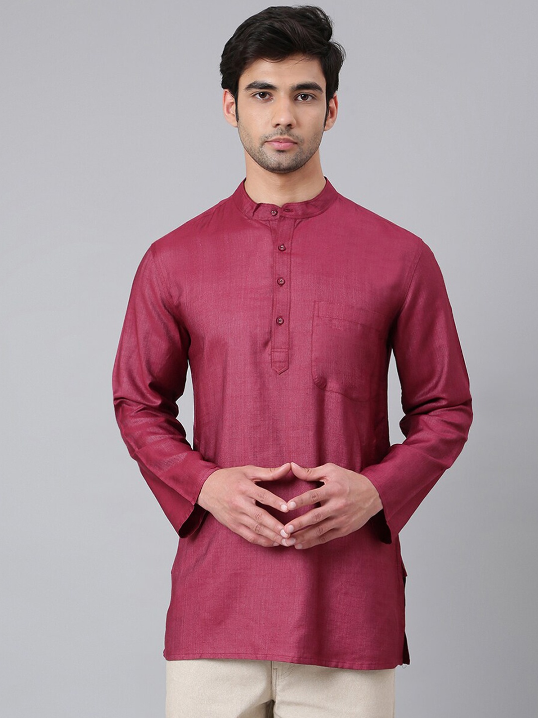

Fabindia Men Maroon Mandarin Collar Short Kurta
