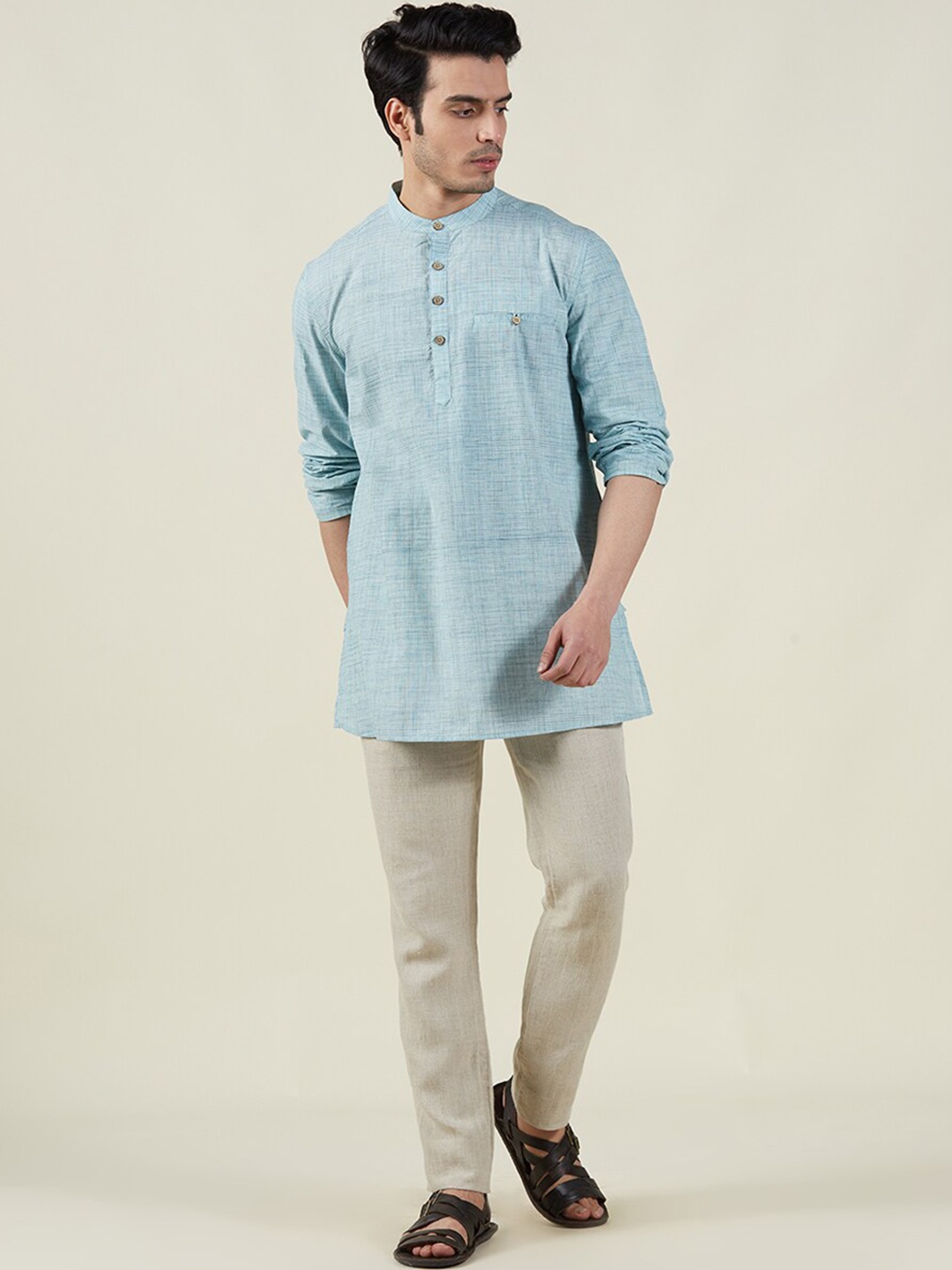 

Fabindia Men Blue Mandarin Collar Cotton Kurta