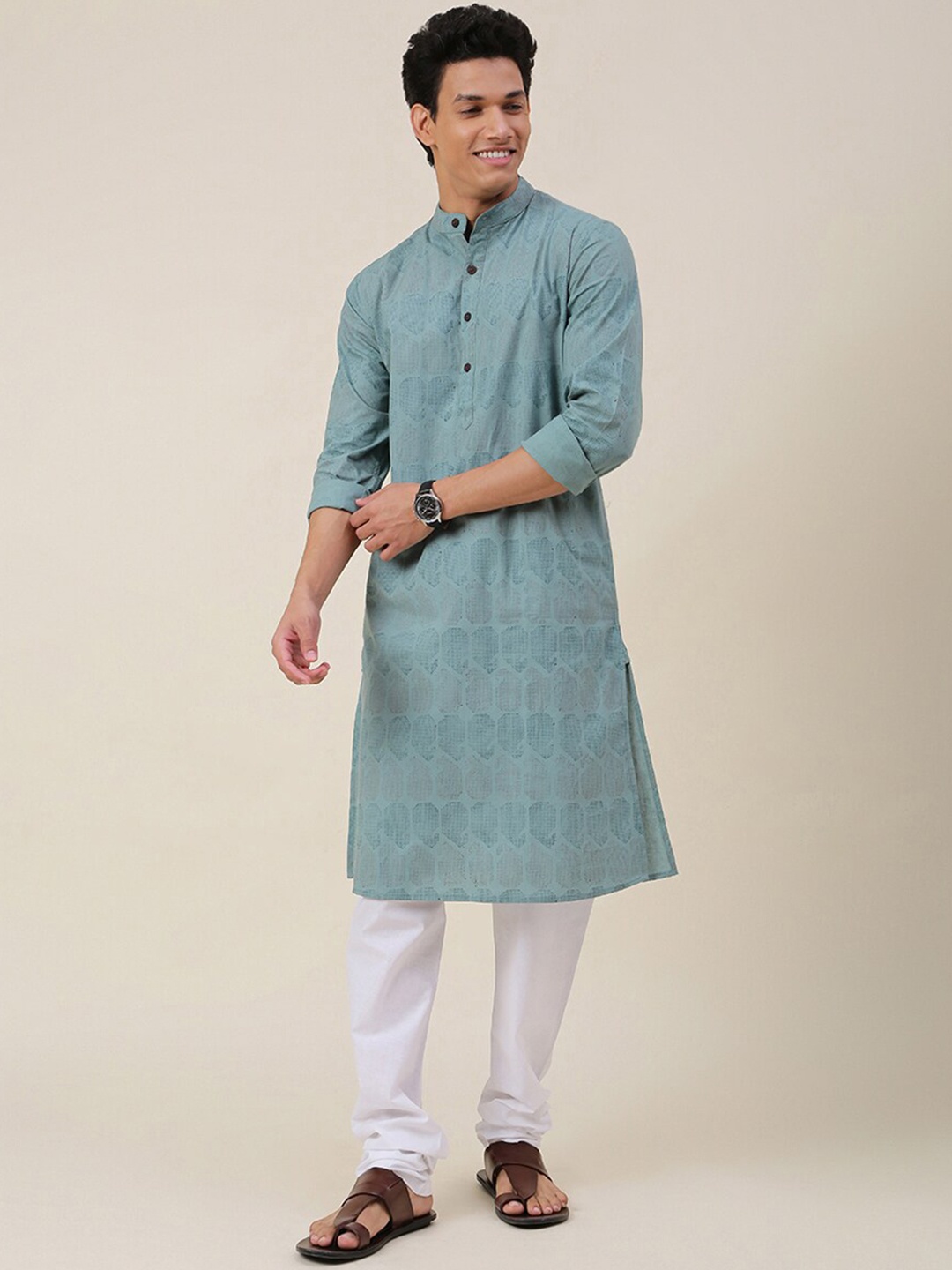 

Fabindia Men Green Paisley Printed Cotton Kurta