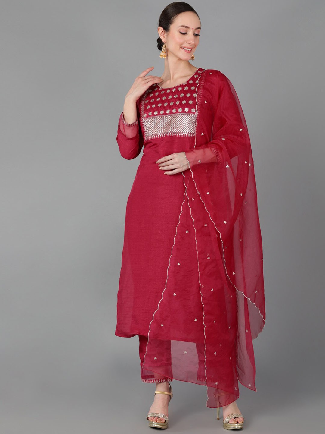 

AHIKA Red Ethnic Motifs Yoke Design Sequinned Kurta with Trousers & With Dupatta