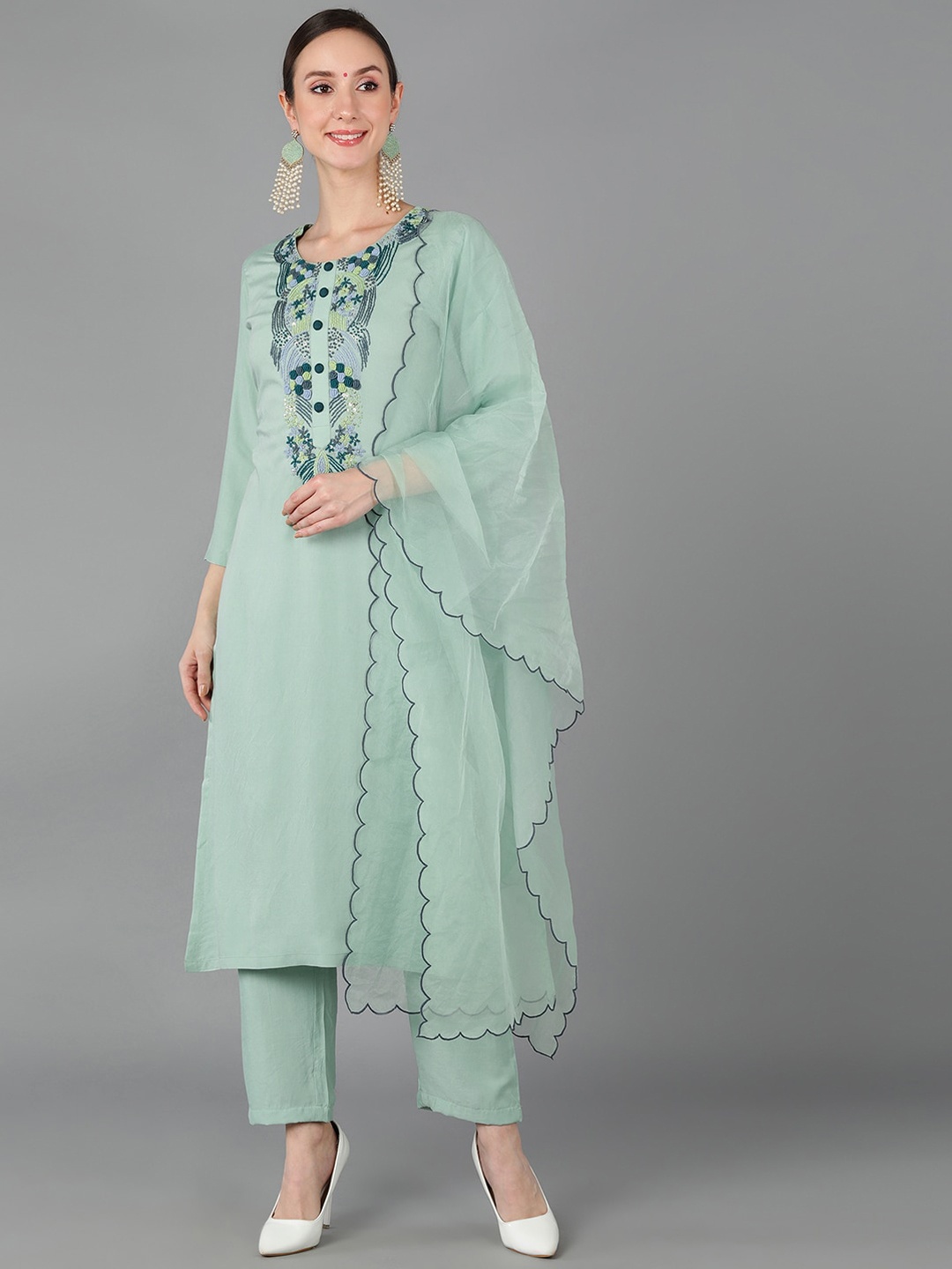 

AHIKA Women Sea Green Floral Embroidered Thread Work Kurta with Trousers & Dupatta