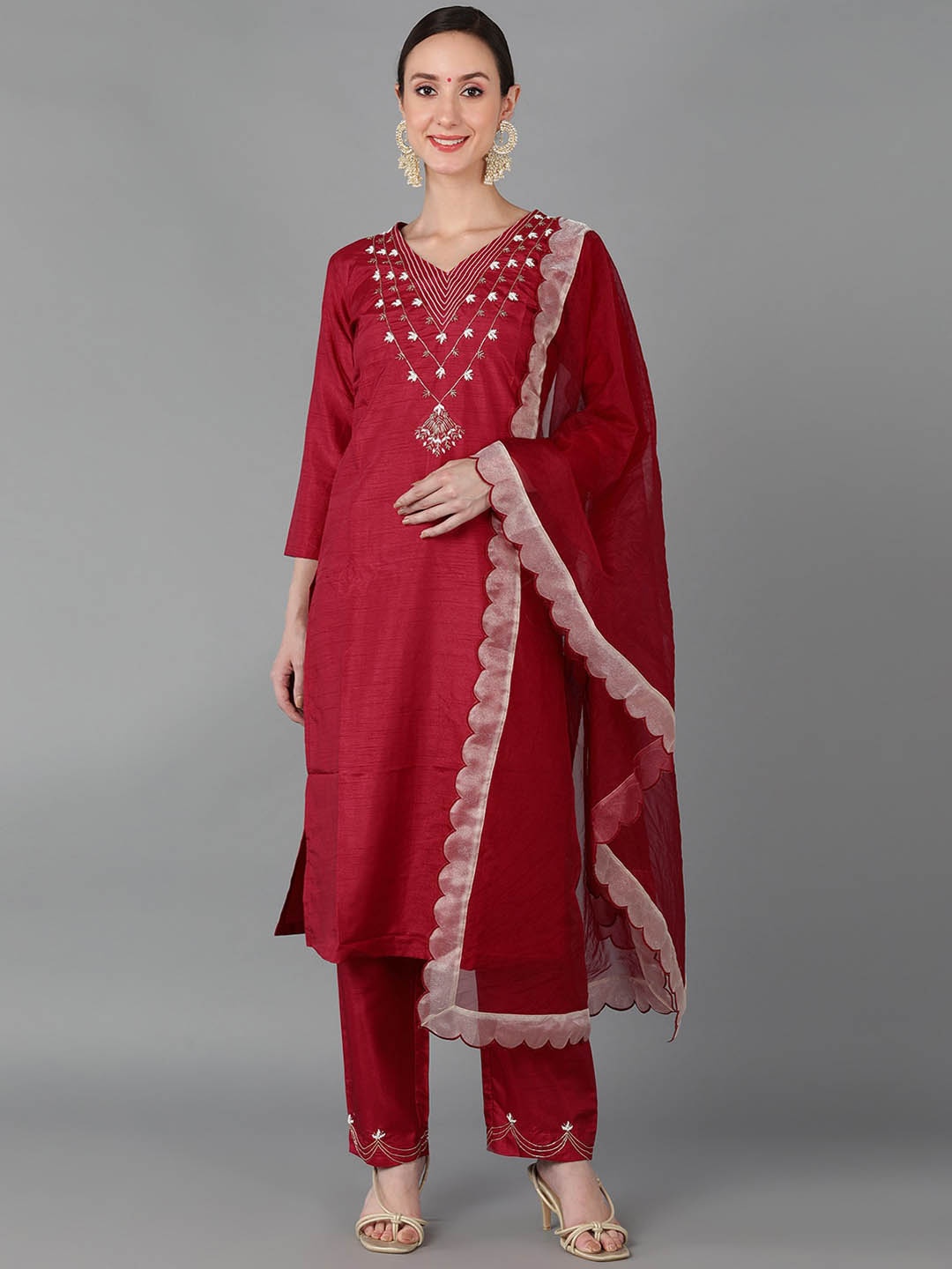 

AHIKA Red Ethnic Motifs Embroidered Zardozi Kurta with Trousers & With Dupatta