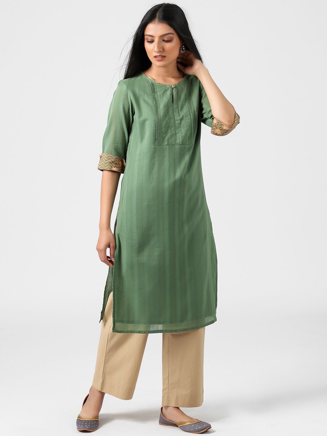 

Fabindia Women Green Printed Thread Work Cotton Kurta