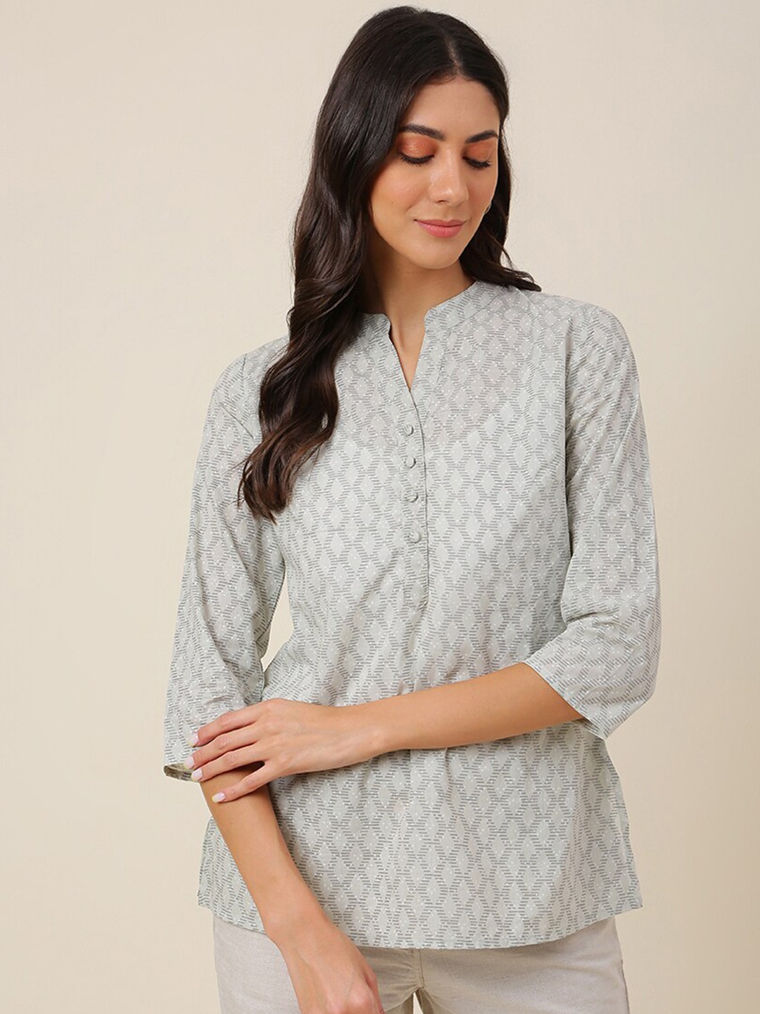 

Fabindia Grey Geometric Printed Pure Cotton Jacquard Kurti