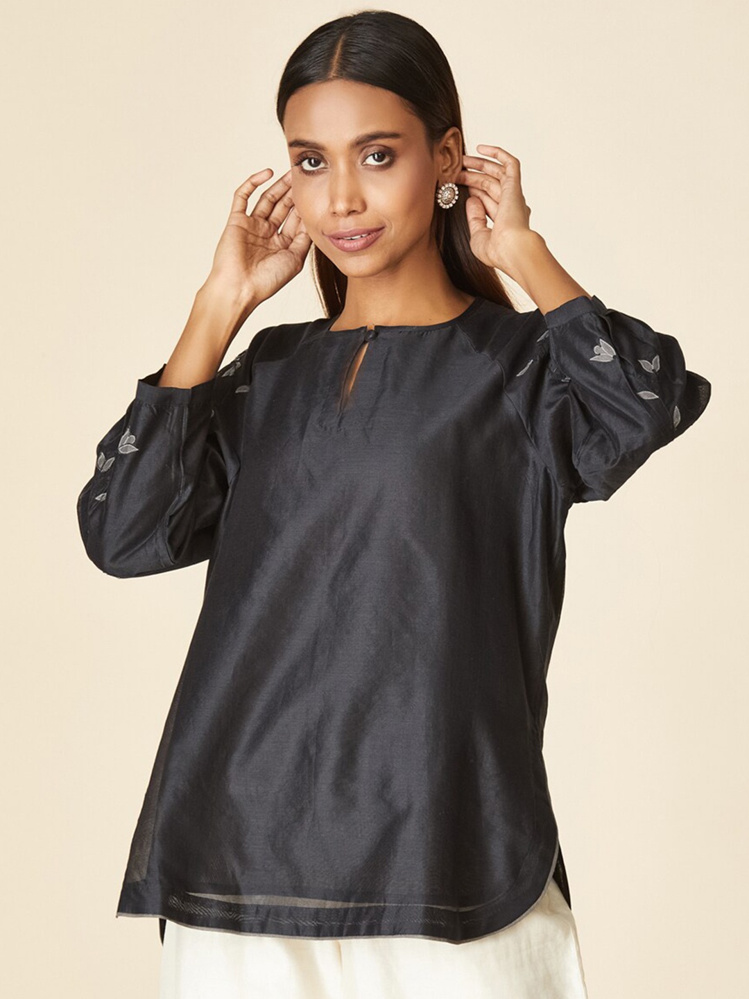 

Fabindia Black Cotton Kurti