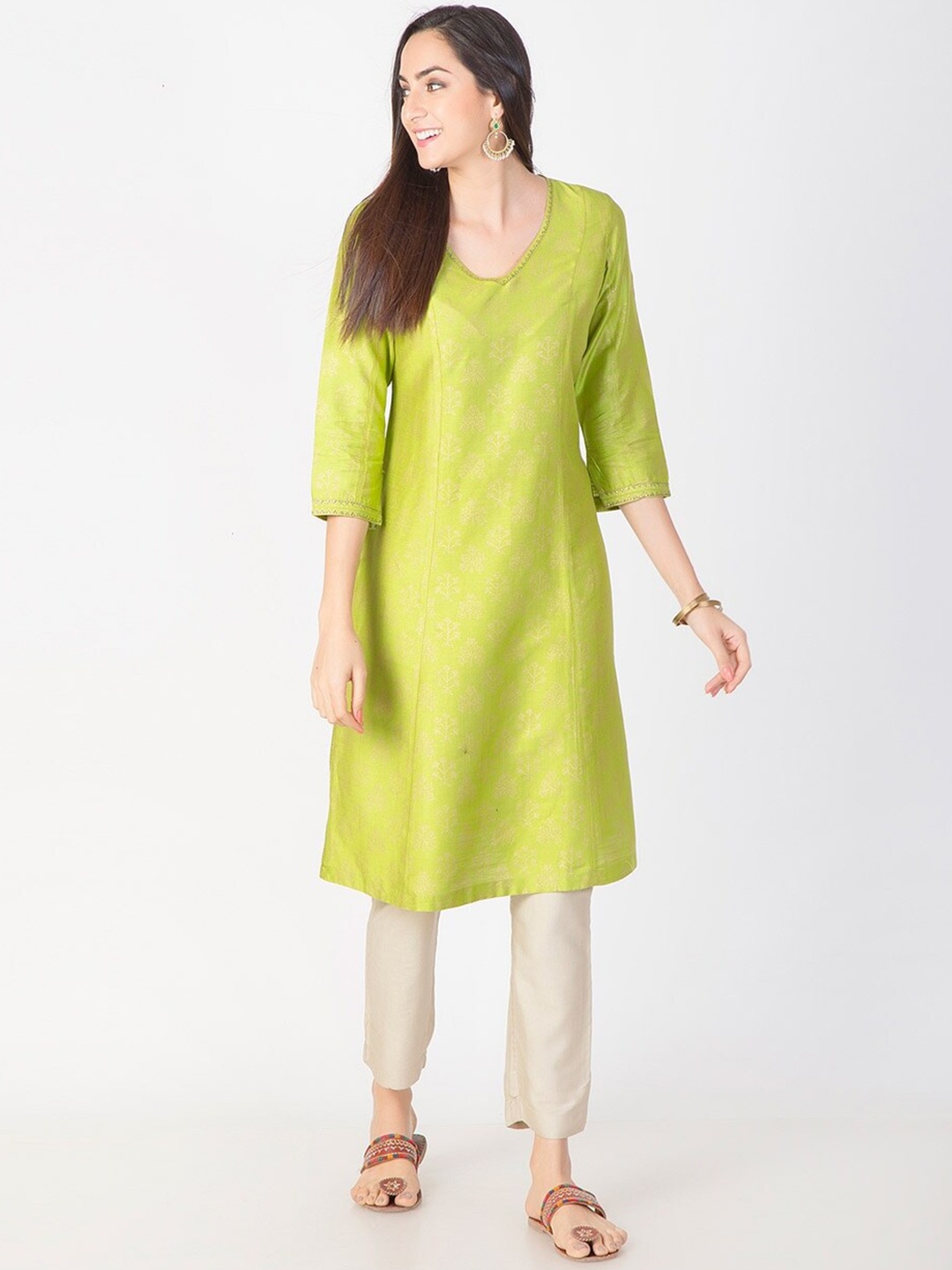 

Fabindia Women V-Neck Kurta, Yellow